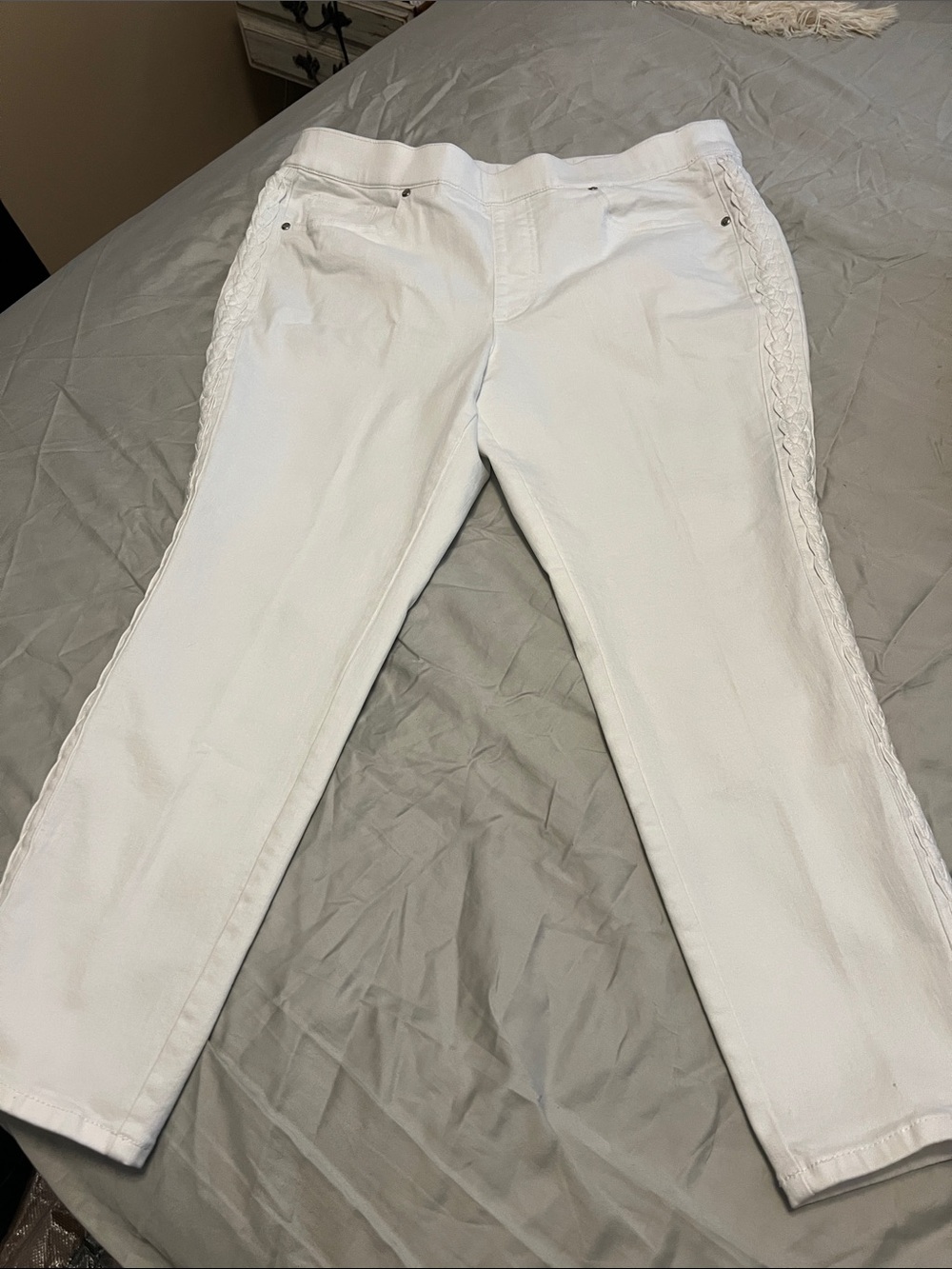 Isaac Mizrahi White Ankle Jeans with Side Braid Detail